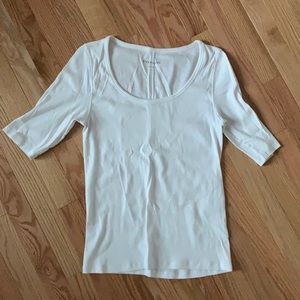 Everlane Pima Micro-Rib Scoop Neck Tee